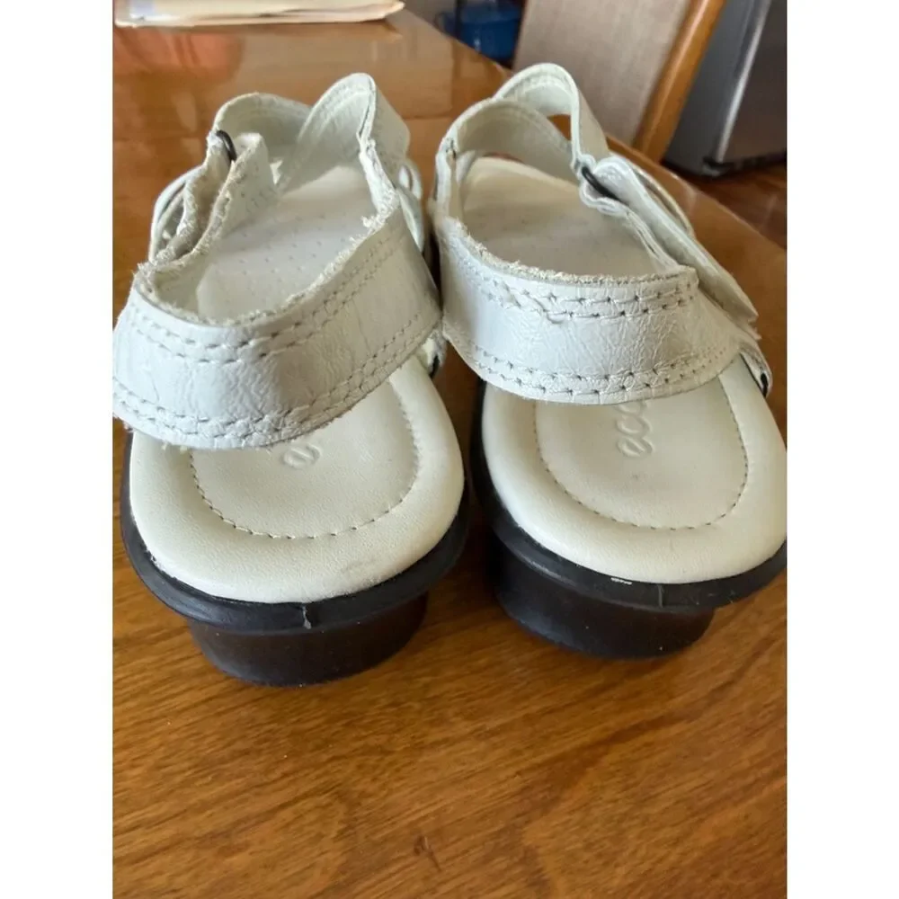 NEW Ecco Felicia” sandals